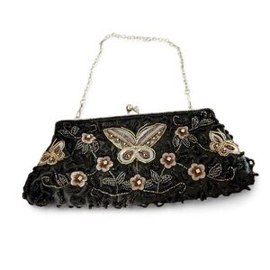 Beaded kiss lock bag with butterflies vintage look and classic style